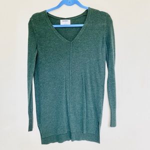 Old Navy Woman’s V-Neck Sweater